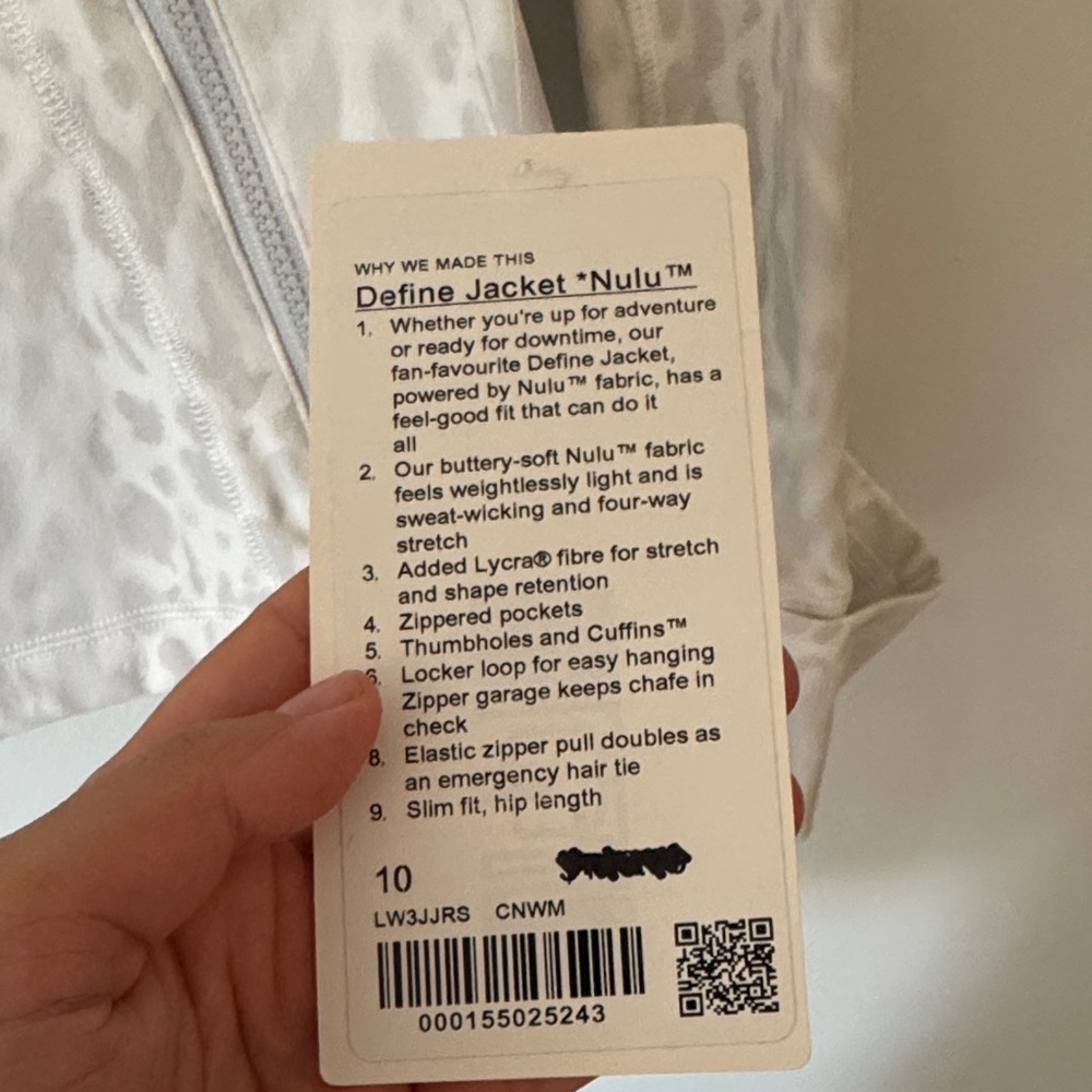 Women's White Patterned Workout Jacket - image 4